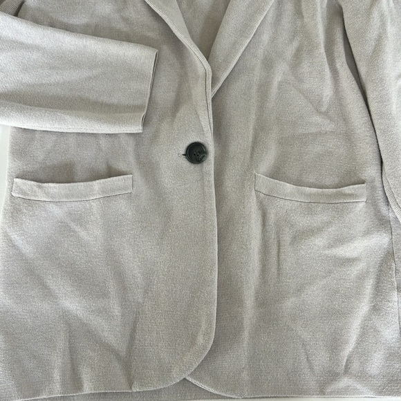 J. Crew Light Grey Color Cecile Cardigan Relaxed Sweater Blazer size Xsmall - Picture 6 of 14